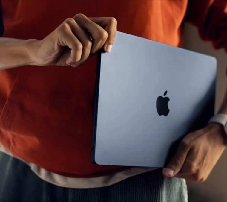 Best Apple Laptops For College Students